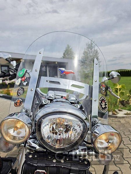 Yamaha XVS 1300 A Midnight Star (2013) - fotka 9 z 14