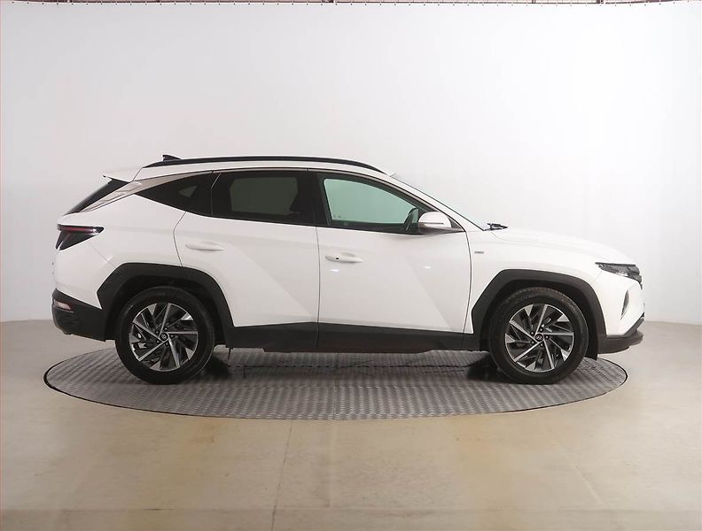 Hyundai Tucson (2021) 1.6 CRDi 48V MHEV - fotka 6 z 20