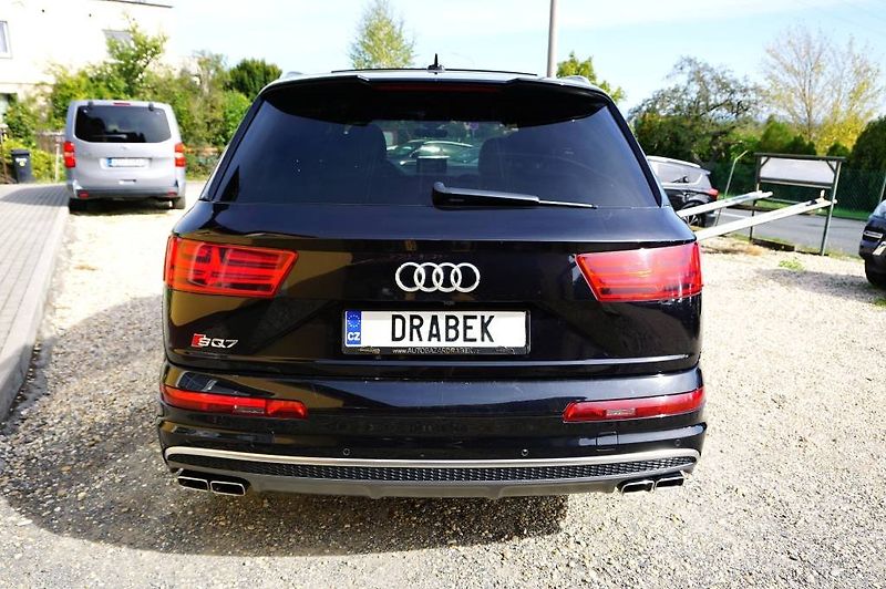 Audi SQ7 (2017) SQ 4,0 TDI V8 320 kW - fotka 5 z 55
