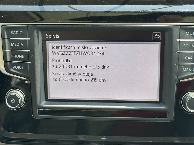 Volkswagen Touran (2017) Comfortline 2.0 TDI 110kW DSG - fotka 23 z 40