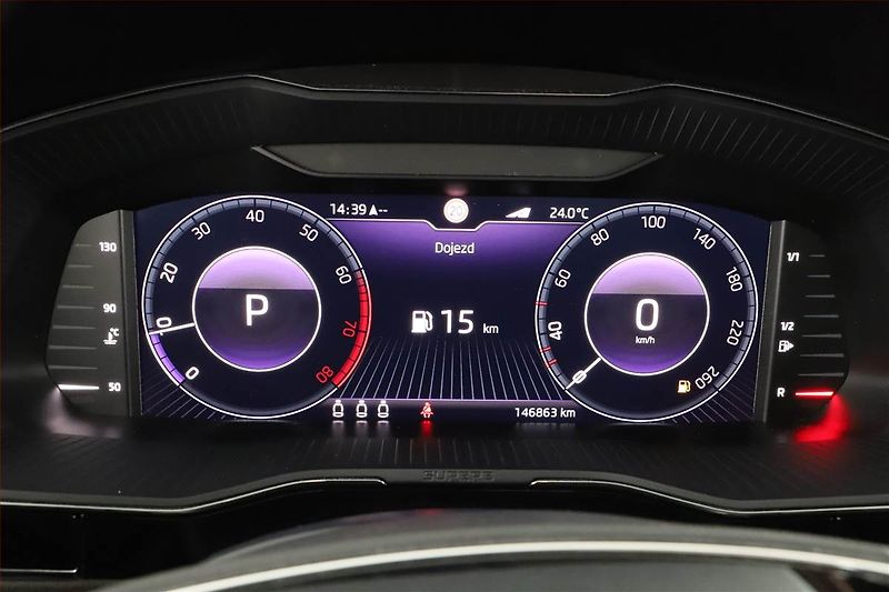Škoda Superb (2021) Laurin&Klement 1.5 TSI - fotka 9 z 20
