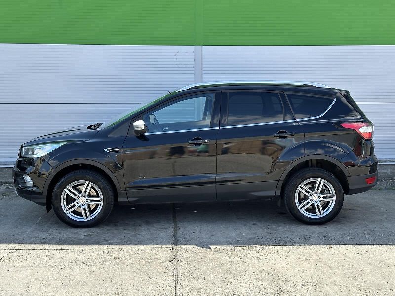 Ford Kuga 2.0TDCi 4x4 150PS NAVI Tempoma - fotka 7 z 38