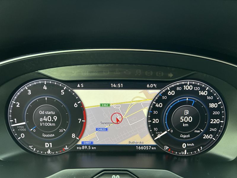 Volkswagen Passat 1.4TSi 110kw DSG NAVI KAMERA - fotka 15 z 45