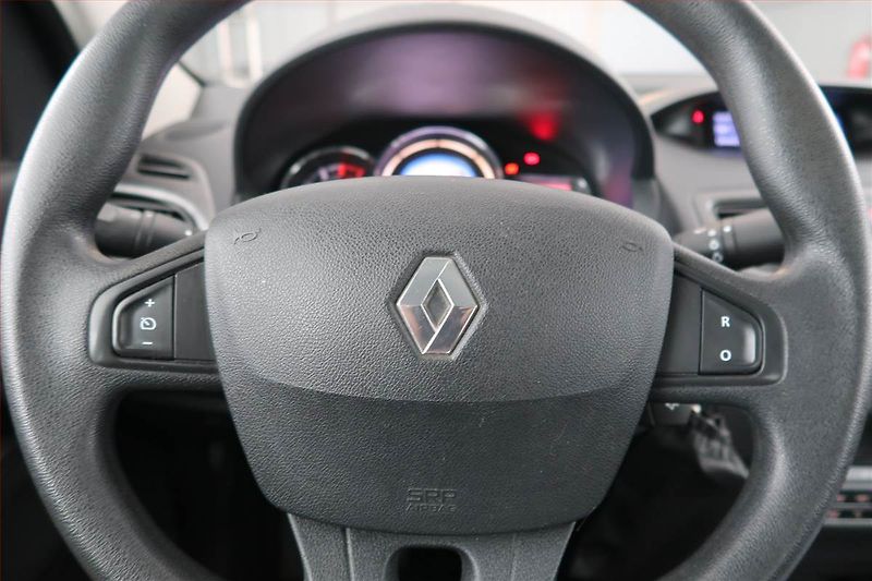 Renault Fluence (2013) 1.6 16V, Serv.kniha, Tempomat - fotka 15 z 20