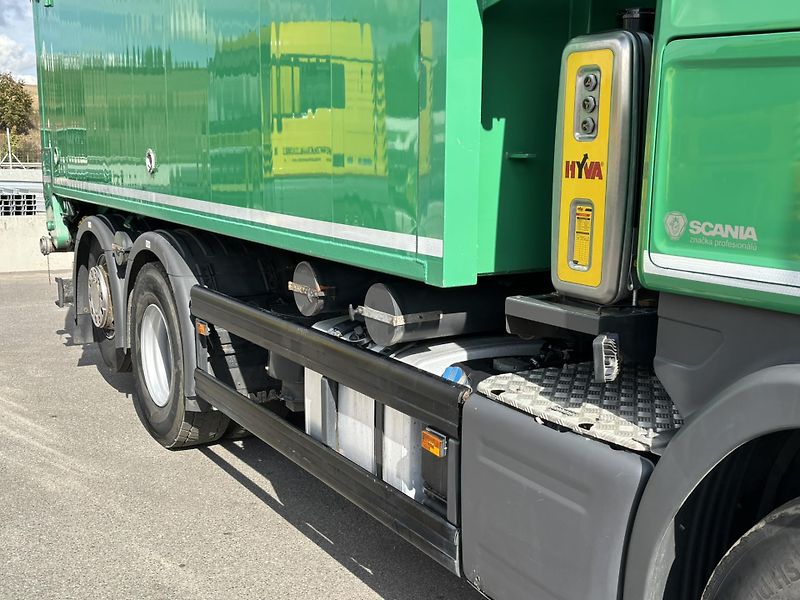Scania G450 LB 6x2*4 E6 krmné směsi - fotka 11 z 31