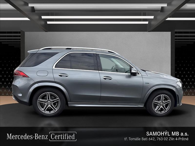 Mercedes-Benz GLE 350de 4MATIC AMG linie - fotka 6 z 14