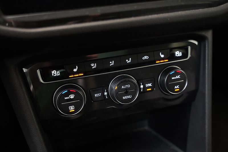 Volkswagen Tiguan Allspace - fotka 22 z 30