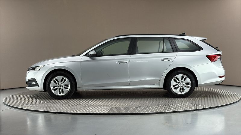 Škoda Octavia 2.0 TDI Ambition Combi - fotka 4 z 24
