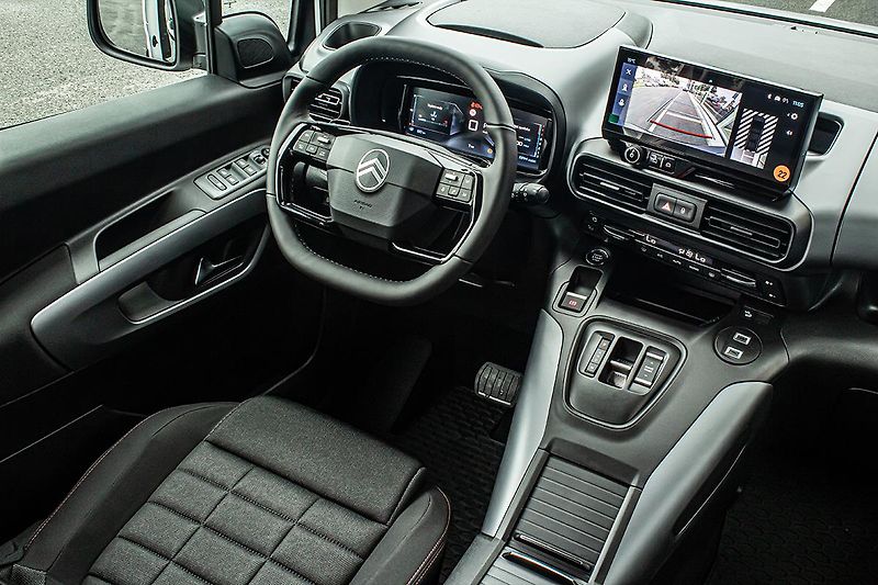 Citroën Berlingo (2026) 1,5 XL MAX 130k Automat+ZIMA - fotka 9 z 20