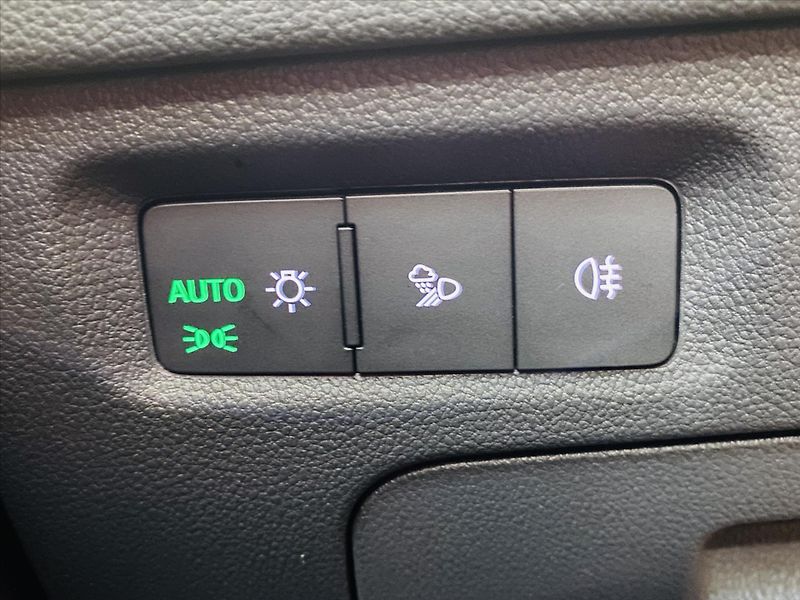 Škoda Octavia 1,5 TSI 110kW SportLine - fotka 18 z 26