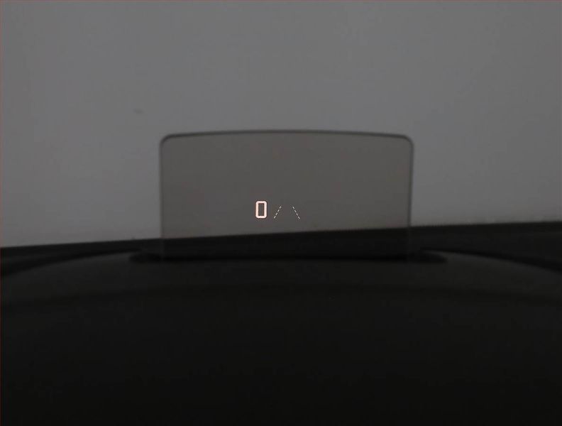 Citroën Berlingo (2019) Feel 1.5 BlueHDi, 5Míst, ČR - fotka 17 z 20