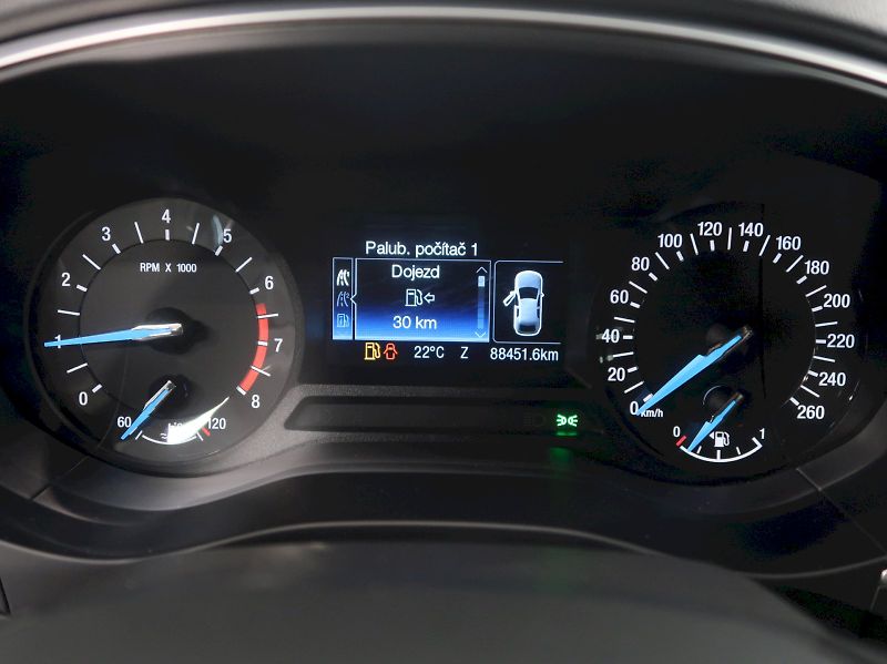 Ford Mondeo (2019) 1.5ecoBoost 121KW - fotka 16 z 31