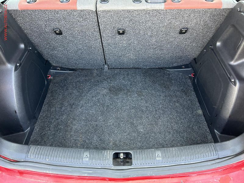 Škoda Fabia (2007) 1.2i, ČR, zmk.řazení - fotka 7 z 13