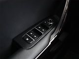 Kia Ceed (2019) Gold 1.4 T-GDI, Automat - náhled 18