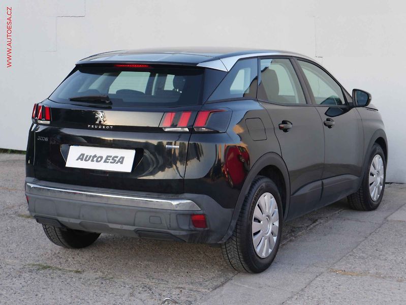 Peugeot 3008 (2016) 1.2 PT, Navigace - fotka 6 z 15
