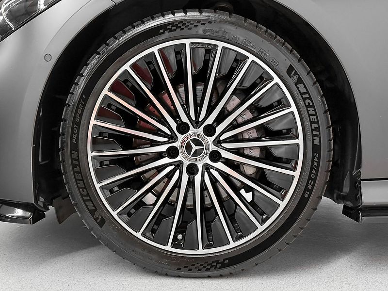 Mercedes-Benz CLE 4MATIC AMG, BURMESTER, PANORAM - fotka 9 z 33