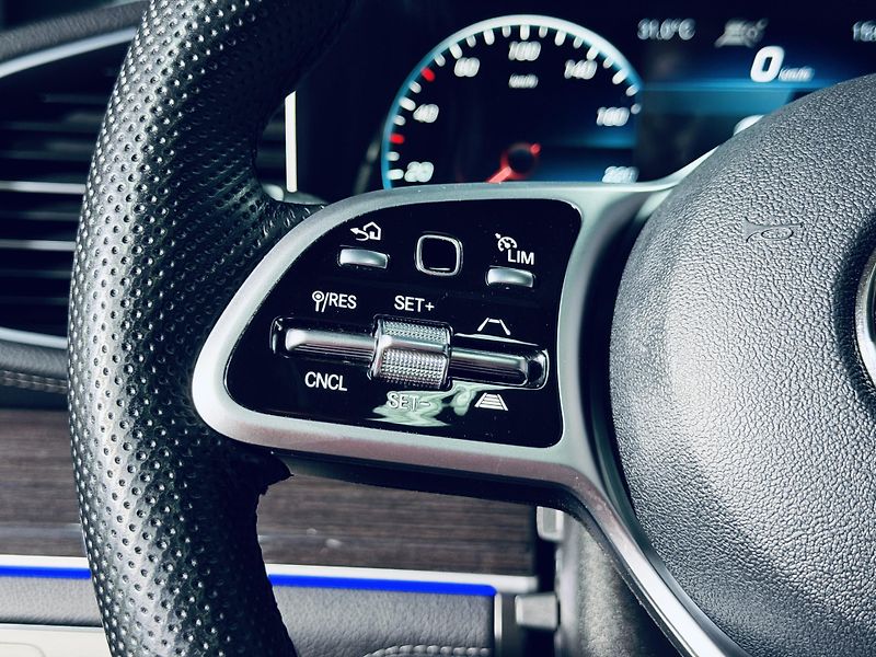 Mercedes-Benz GLE (2021) 400d*AMG*COUPE* - fotka 20 z 38
