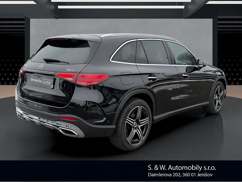 Mercedes-Benz GLC 220d AMG 4MATIC - fotka 5 z 31