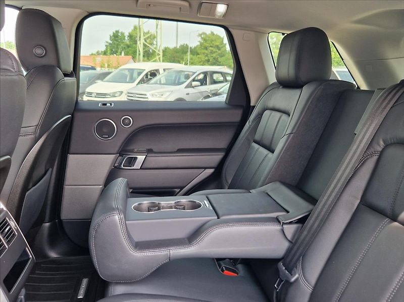 Land Rover Range Rover 3,0 TDV6 HSE PO VELK. SERVISU - fotka 17 z 48