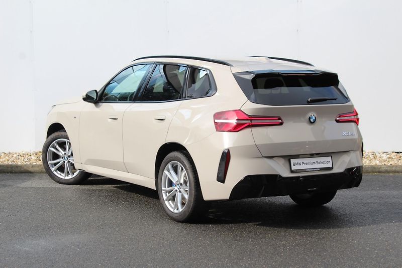 BMW X3 20d xDrive - fotka 8 z 24
