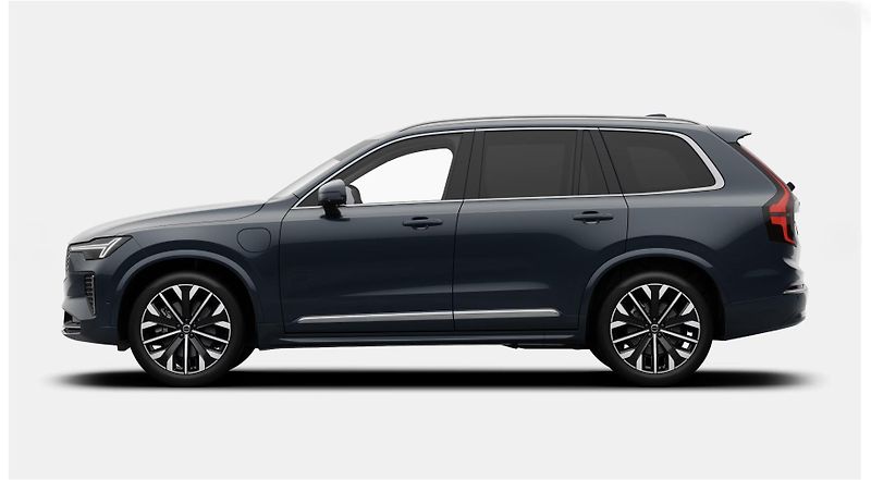 Volvo XC90 (2026) T8 AWD PLUS BRIGHT - fotka 2 z 13