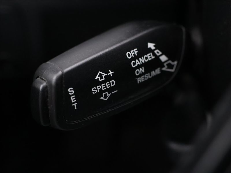 Audi A6 Allroad 3,0 TDI Quattro 200kW S-Tronic - fotka 20 z 34