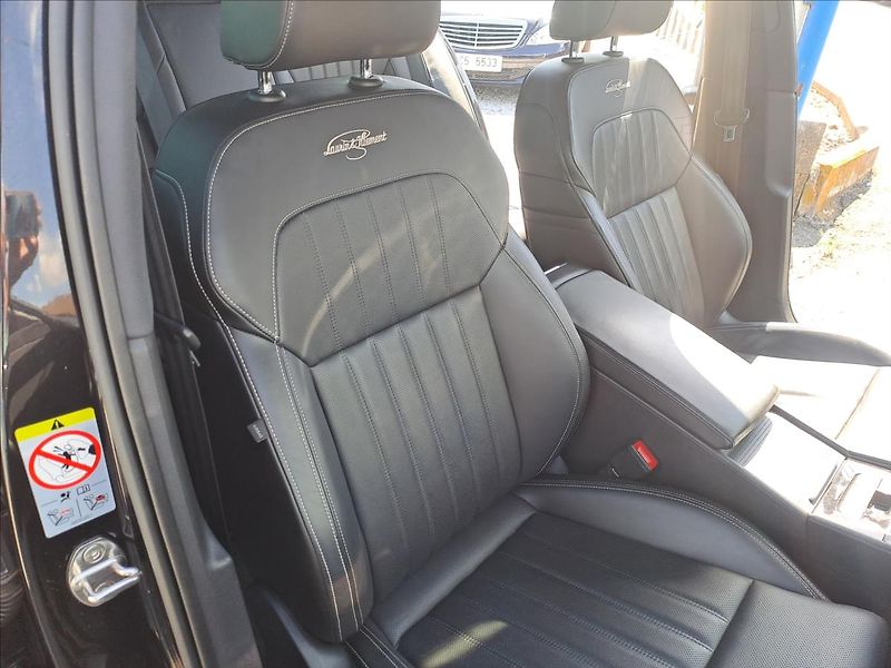Škoda Superb 2,0 TDI 4x4 DSG KOUPENO CZ - fotka 10 z 24