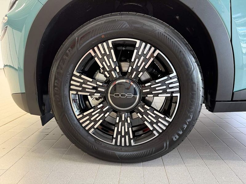 Fiat 600 (2026) Icon 1.2 Turbo 100k MT6 - fotka 23 z 23