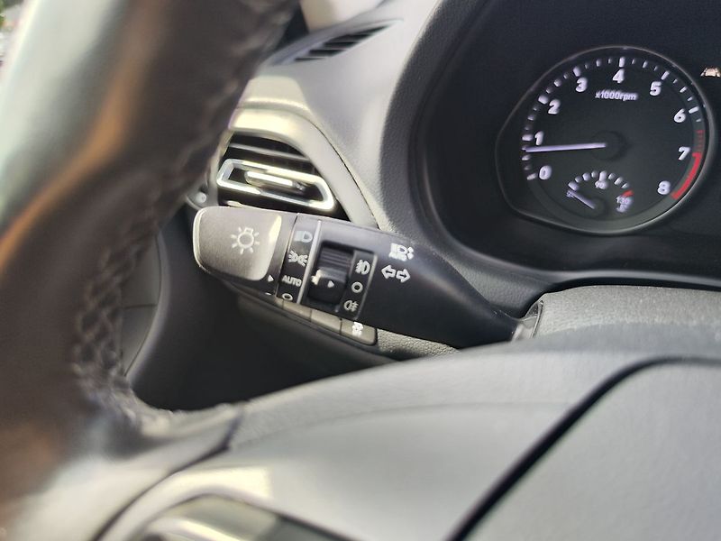 Hyundai i30 1.6 T-GDI/117kW Smart MHEV - fotka 25 z 31