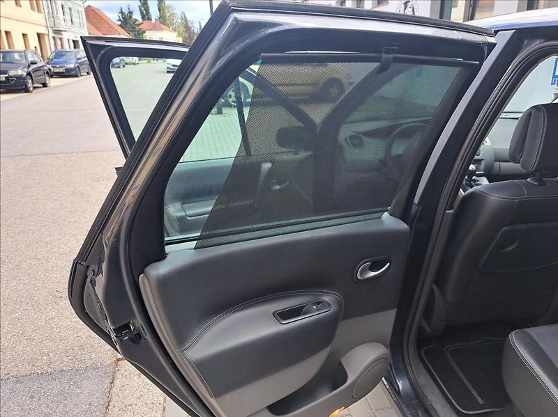 Renault Scénic 1,5 dCi - fotka 26 z 35