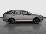 Škoda Octavia (2011) 2.0 TDI, Xenony, Tempomat - náhled 6