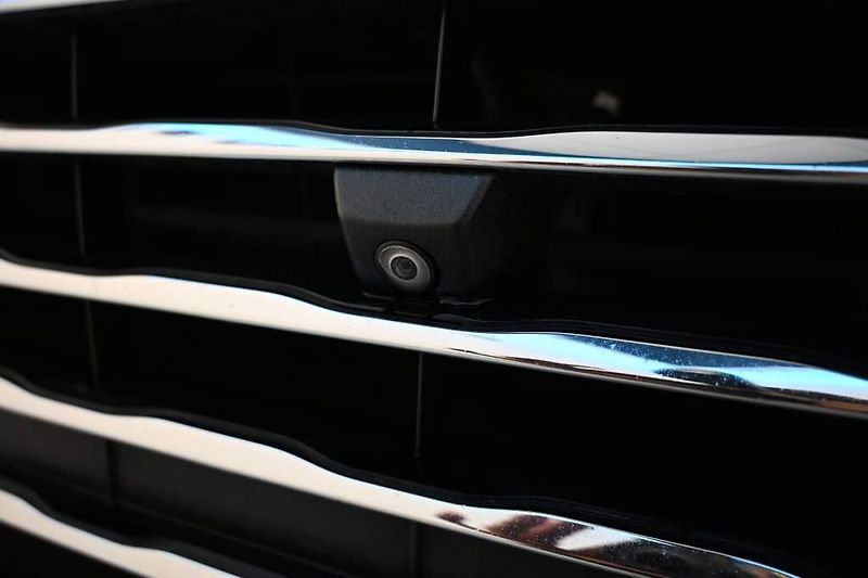 Ford S-MAX (2020) 2.0 140KW LED SONY ACC Tažné 8 - fotka 28 z 37