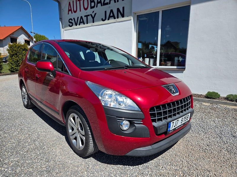 Peugeot 3008 (2010) 1.6 i  Velmi pěkný - fotka 2 z 18