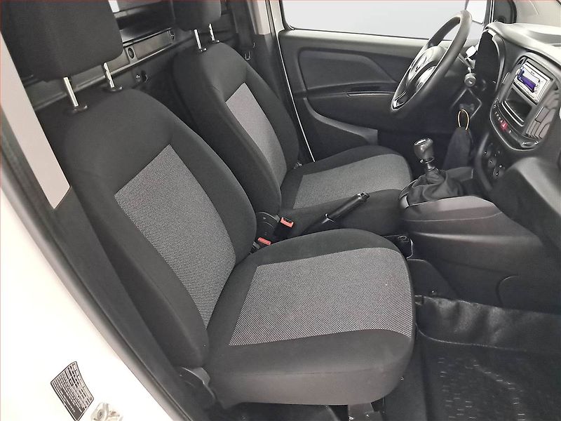 Fiat Dobló (2017) 1.4 i, ČR - fotka 9 z 15