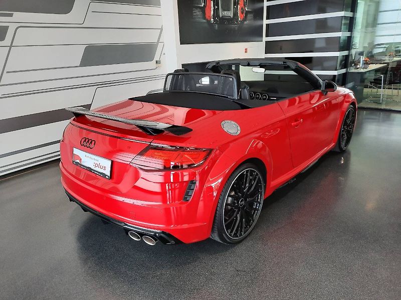 Audi TT (2022) S Roadster2.0 TFSI(235kW/320k) - fotka 30 z 30