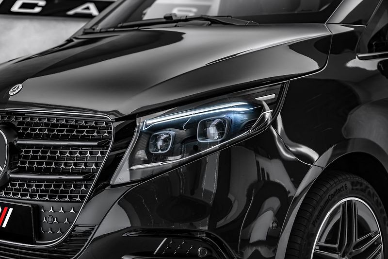 Mercedes-Benz Třídy V d 4M Exclusive AMG Long - fotka 9 z 26