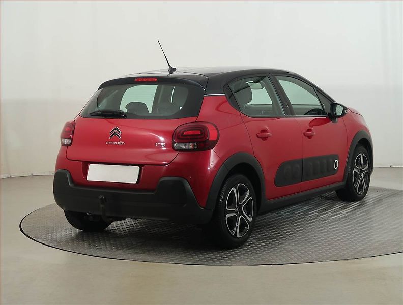 Citroën C3 (2017) Feel 1.2 PureTech, Automat - fotka 5 z 13