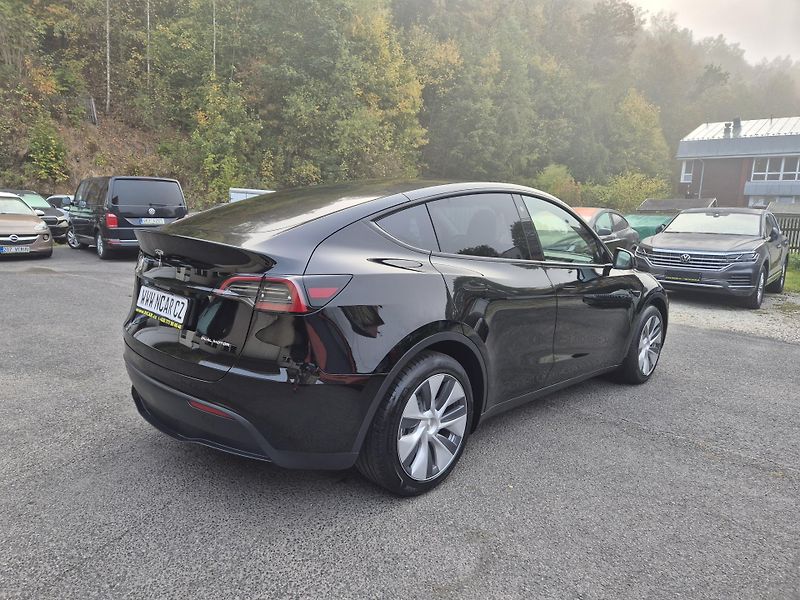 Tesla Model Y LONG RANGE DUAL MOTOR TZ 93,6% - fotka 5 z 48