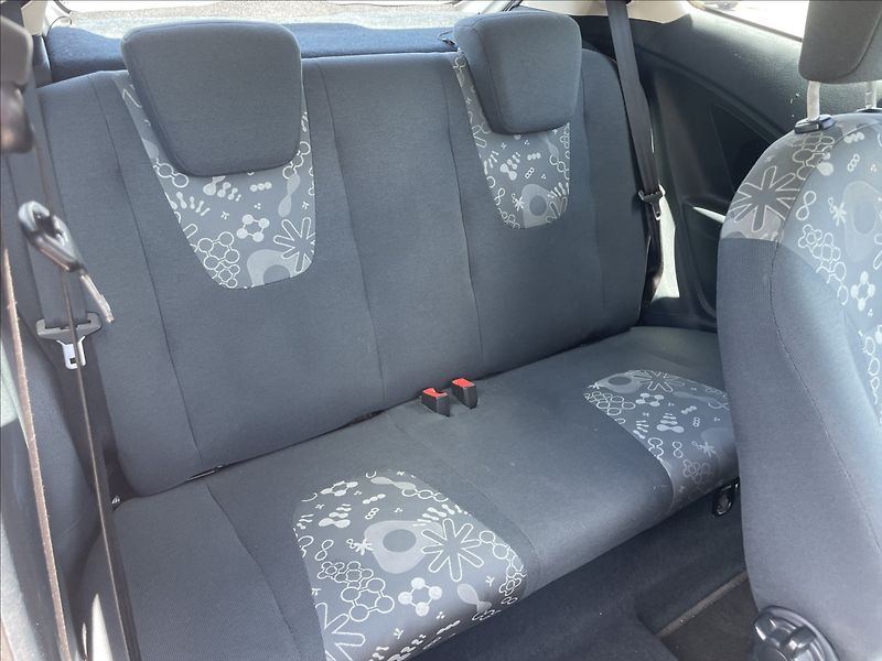 Ford Ka 1,2 i 51kw Klima, po STK - fotka 11 z 28