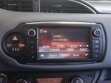 Toyota Yaris (2015) 1.33 Dual VVT-i, Serv.kniha - náhled 12