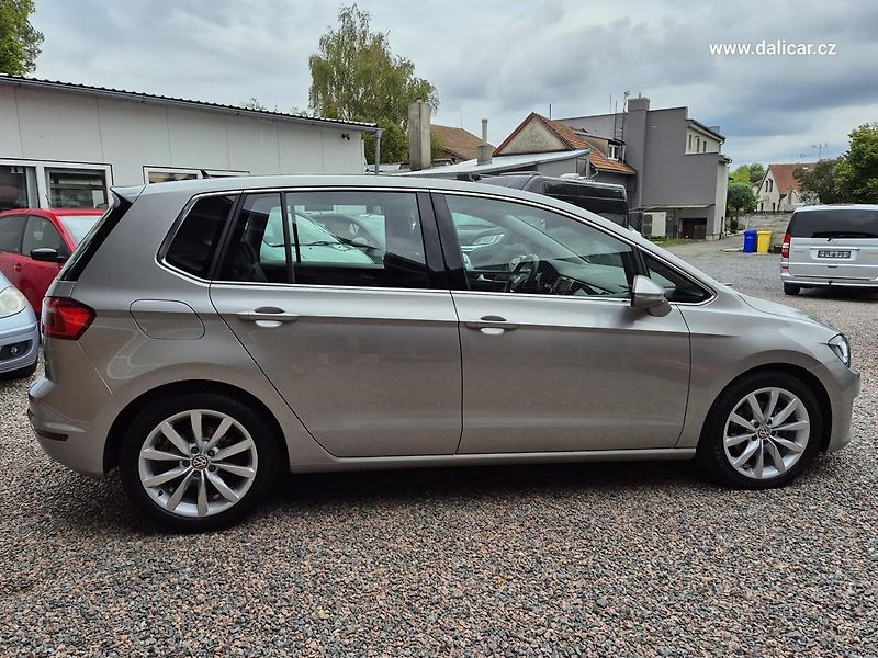 Volkswagen Golf Sportsvan (2016) 1.4TSi 110KW Highline NAVI - fotka 14 z 57