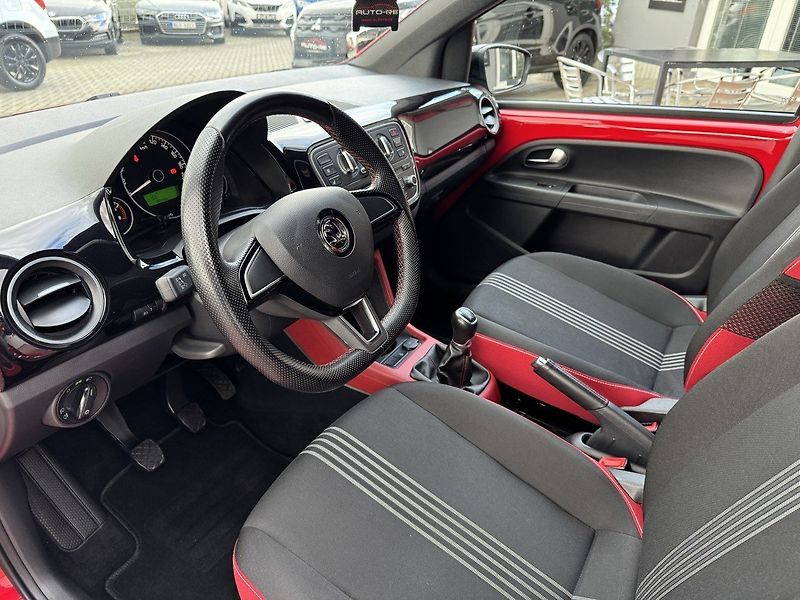 Škoda Citigo (2016) 1.0MPi Monte Carlo Klimatizace - fotka 23 z 50