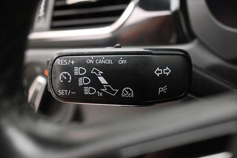 Škoda Rapid 1,6 TDI 85kW Style Záruka až 5 - fotka 22 z 29