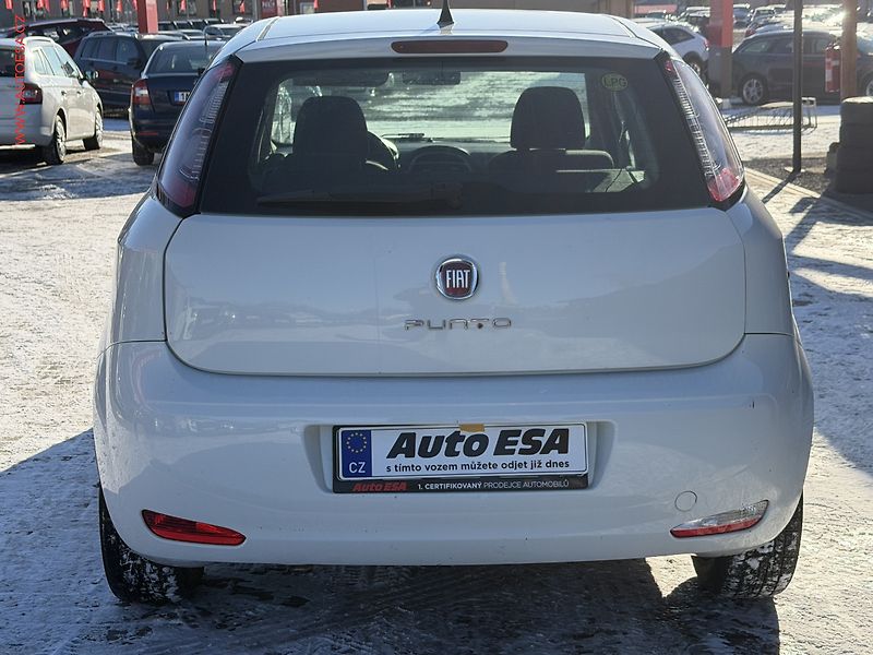 Fiat Punto (2014) 1.4i, ČR - fotka 5 z 16