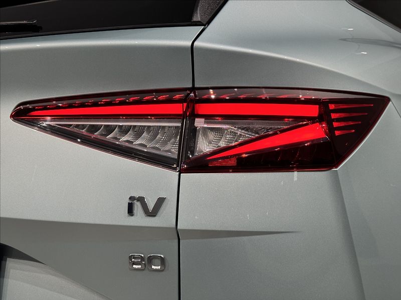 Škoda Enyaq 80 LED Matrix Assist Tepelko - fotka 10 z 50