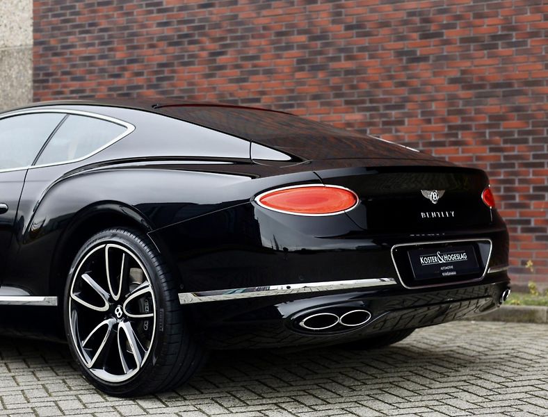 Bentley Continental GT (2020) 4.0 V8 440 KW 4x4 - fotka 19 z 51