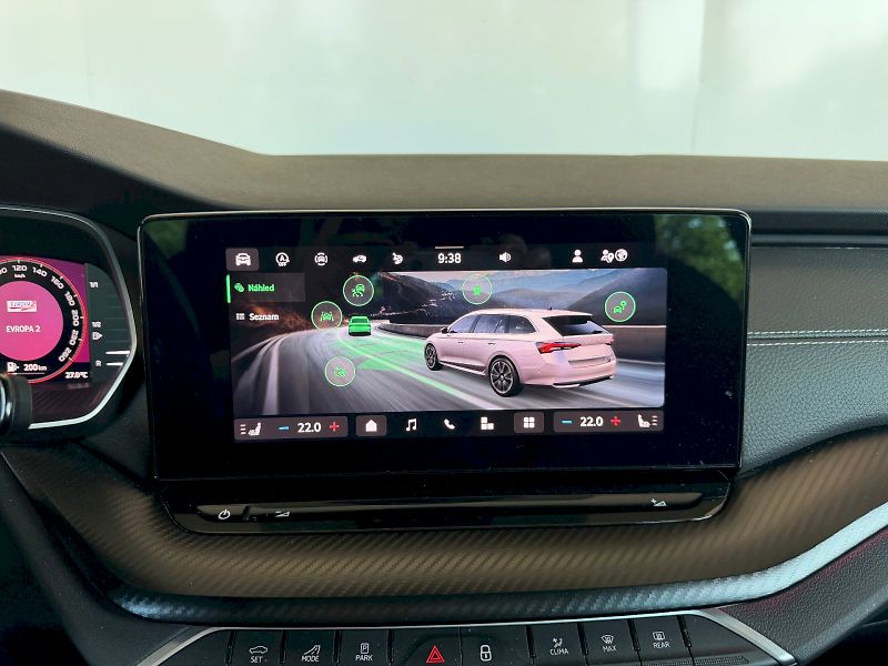 Škoda Octavia (2025) Sportline 1.5 TSI / 110 kW M6 - fotka 15 z 29