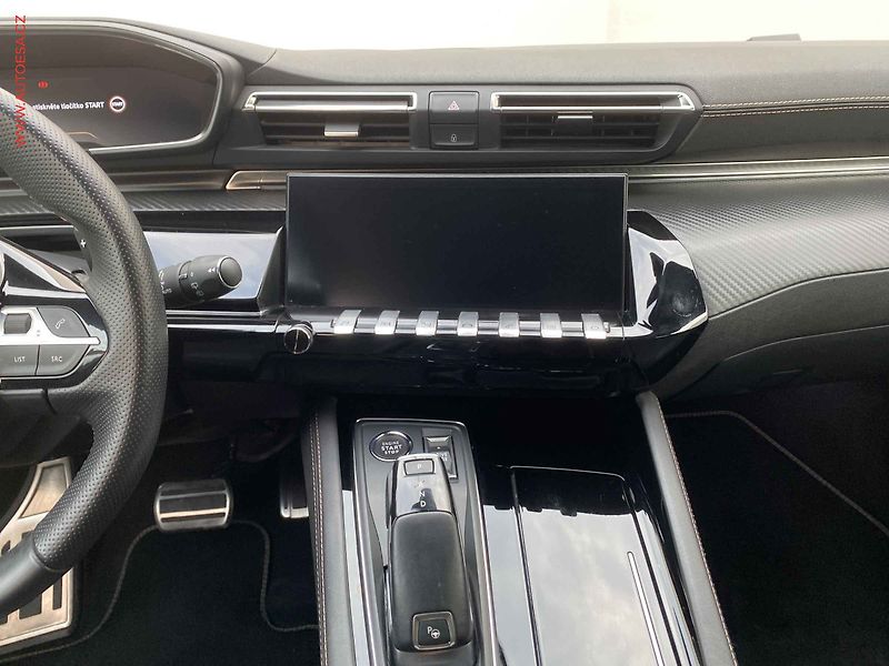 Peugeot 508 (2022) 1.2 PT, GT, LED, AT, navi - fotka 12 z 19