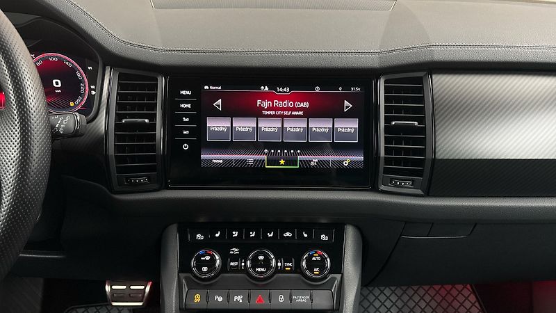 Škoda Kodiaq 2.0 TDI DSG 4x4 Sportline Excl - fotka 11 z 32