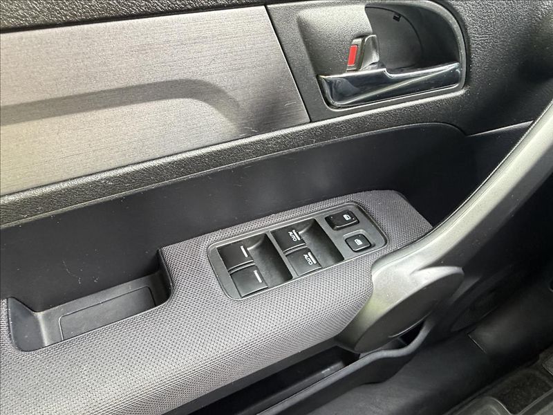 Honda CR-V 2,0 4x4 TAŽNÉ - fotka 19 z 22